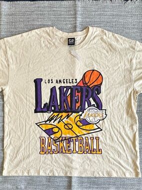 Women’s Ultra Game Los Angeles Lakers Graphic Tee Sz 1X